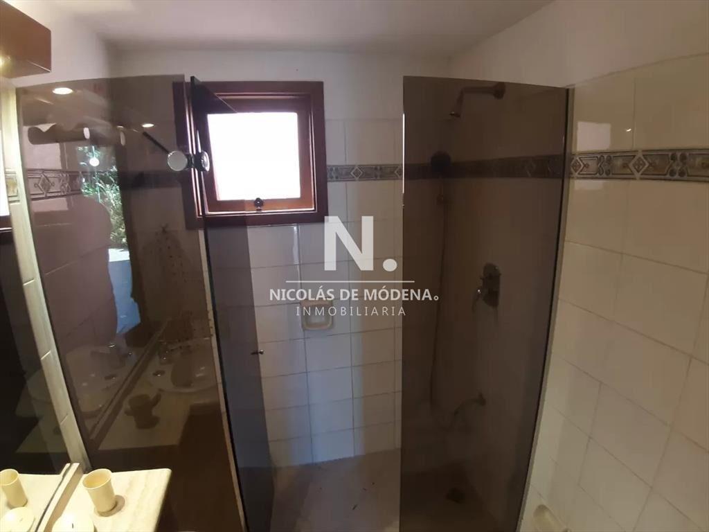 OPORTUNIDAD. VENDE CASA EN PLAYA MANSA, PUNTA DEL