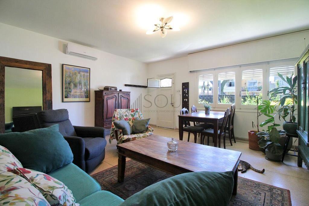 Venta casa 4 dormitorios, garage y piscina en Unión