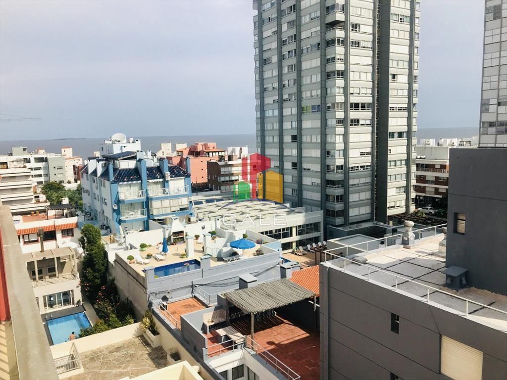 PRÓXIMO AL PUERTO !