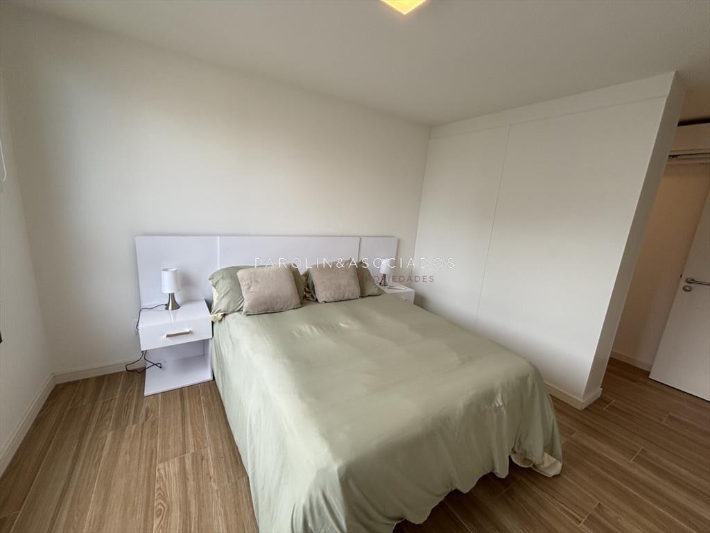 Apartamento en venta de 2 dormitorios en Punta