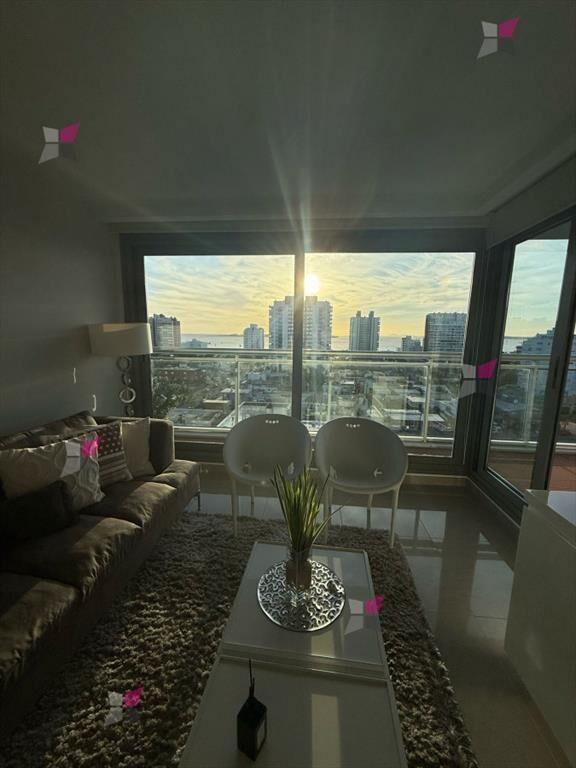 EDIFICIO ONIX - APARTAMENTO DE 2 DORMITORIOS EN