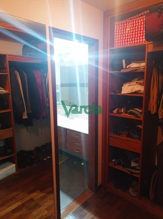 Venta apartamento Pocitos 3 dorm 4 baños, piso x