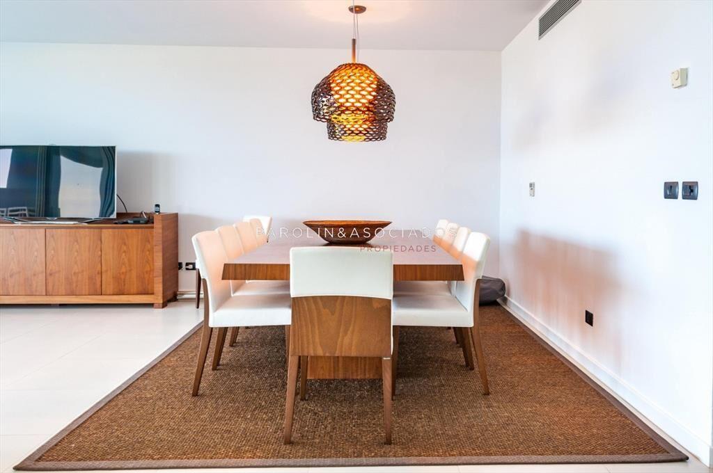 Apartamento en venta en planta baja en Tiburón