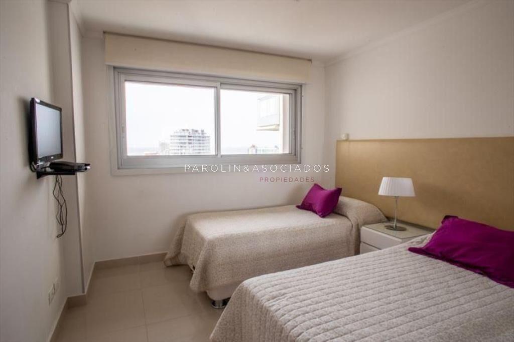 Apartamento en venta de 2 dormitorios en Miami