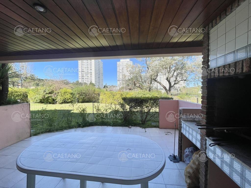 Venta Oportunidad Departamento - 3 dormitorios -