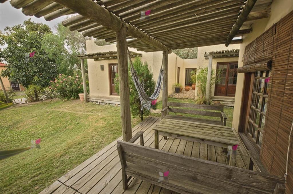 Casa de 4 dormitorios en alquiler La Barra