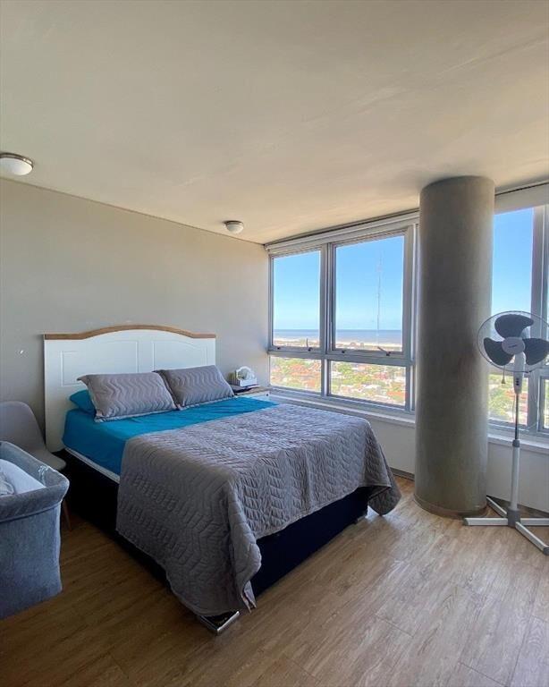 Apartamento en venta de 2 dormitorios 2 baños y garaje e...