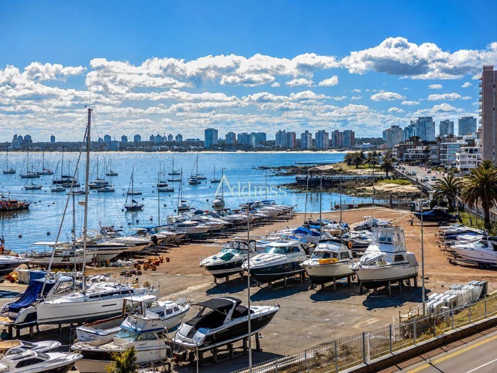 Espectcular departamento en venta frente al 3