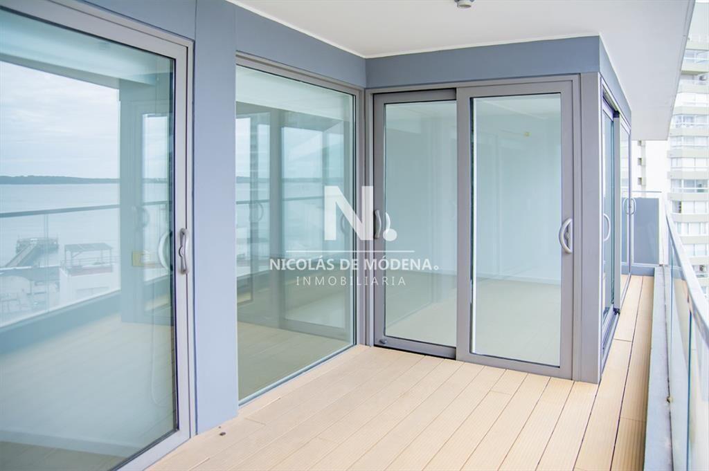Departamento de 4 dormitorios A ESTRENAR en venta