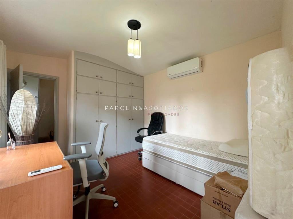 Casa en Venta de 2 Dormitorios ubicada en Pinares. Punta de