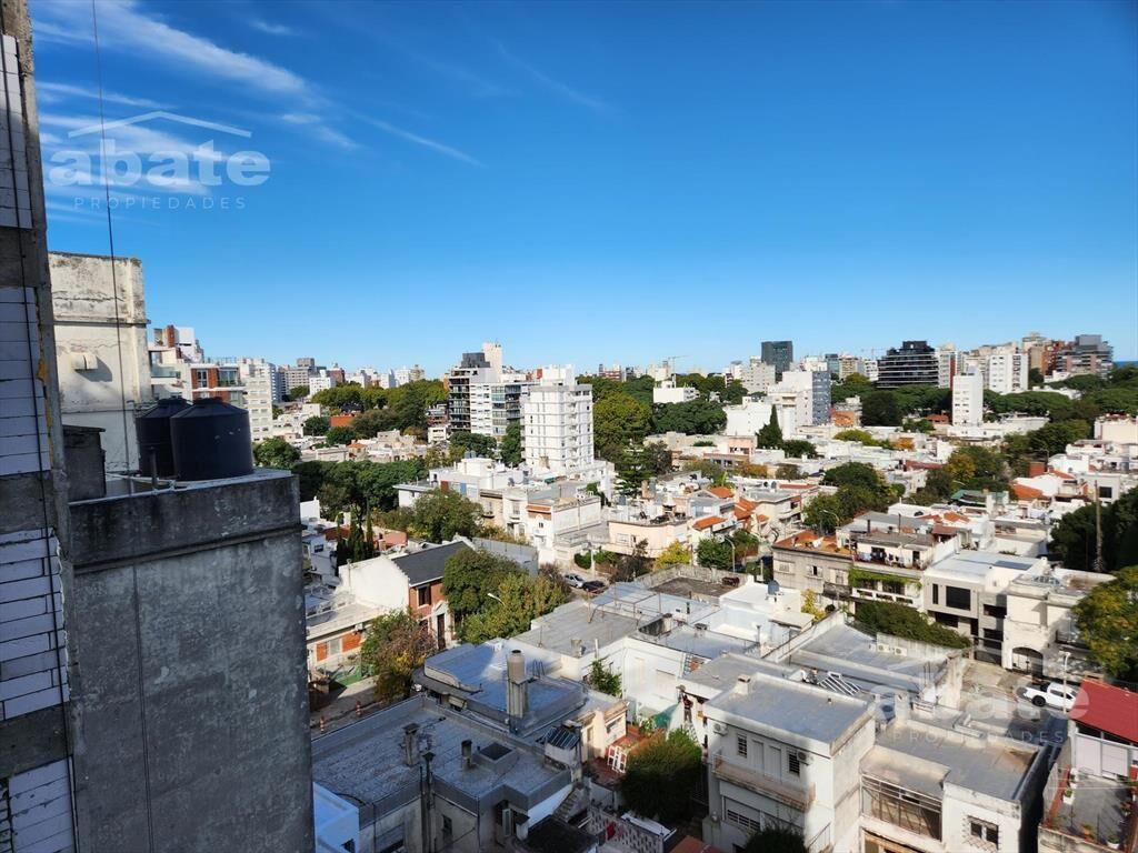 Venta apartamento 2 dormitorios Parque Rodó en Yes Sarmient
