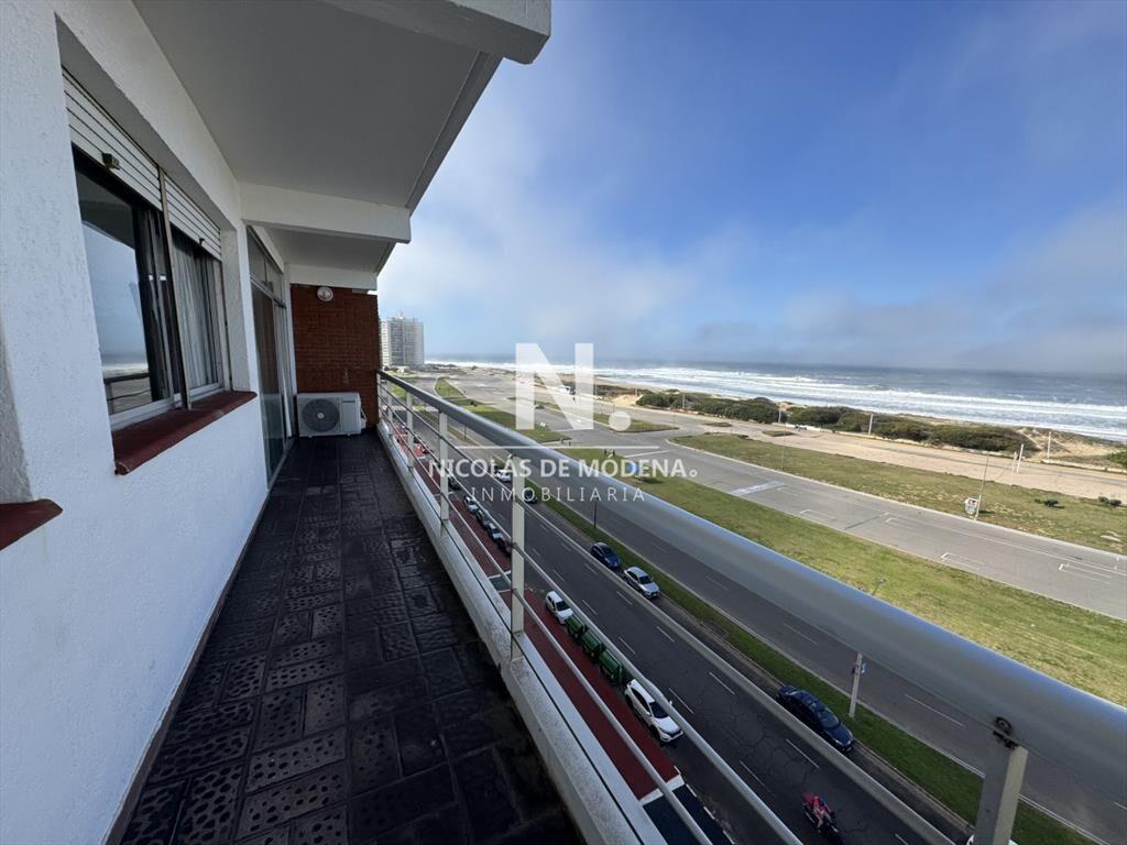 Apartamento frente al mar, a pasos de la 3 , del