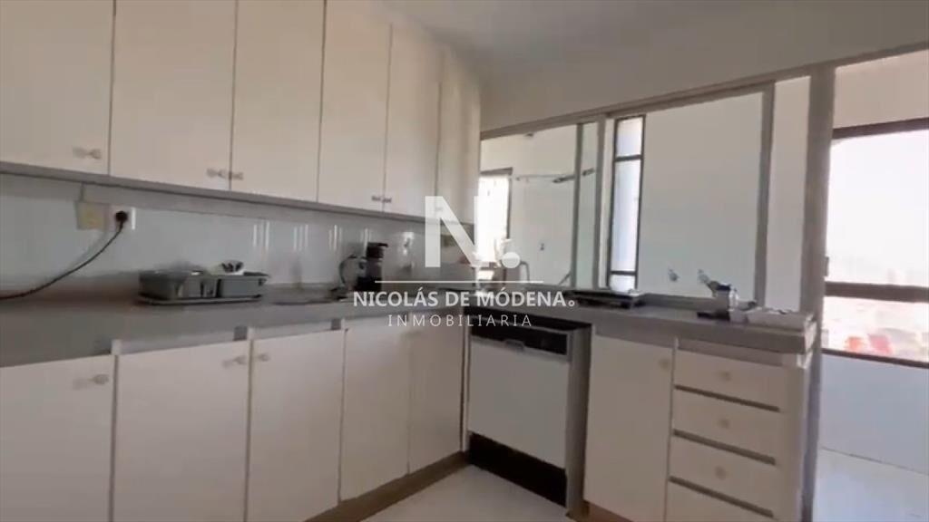 Apartamento en Peninsula, Punta del Este de 4 a