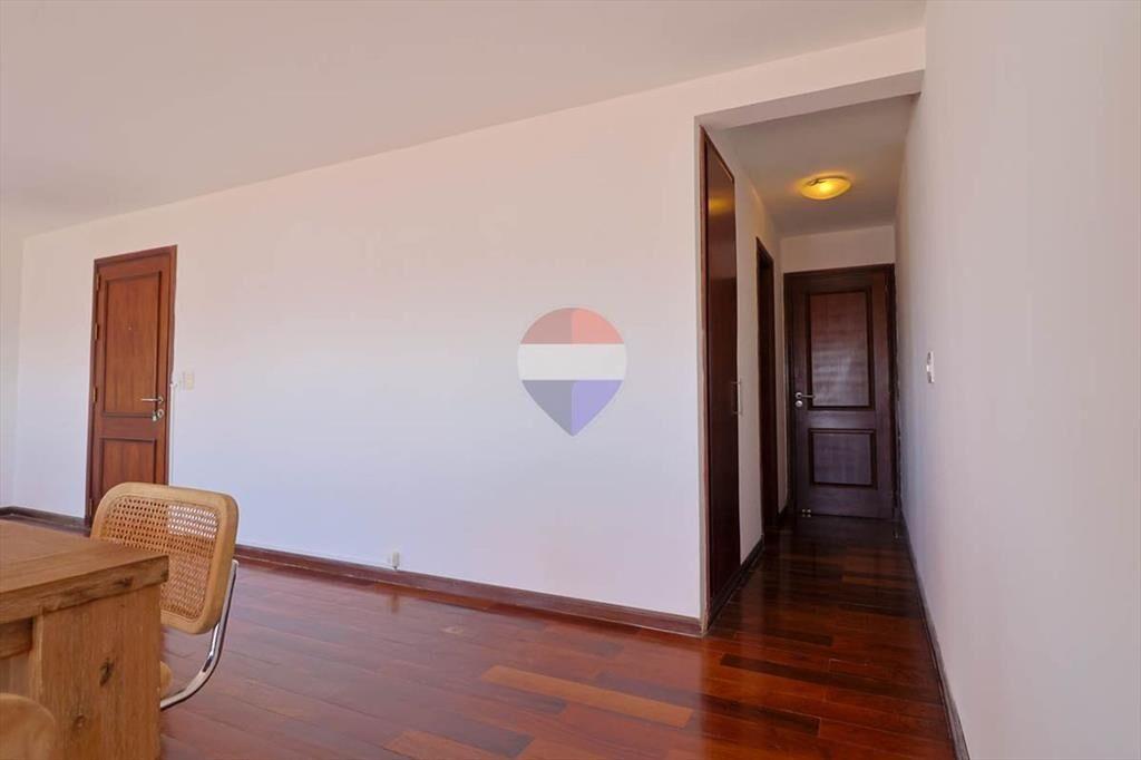 VENTA PENTHOUSE POCITOS, 3 DORM. SERVICIO, 3 GJES.