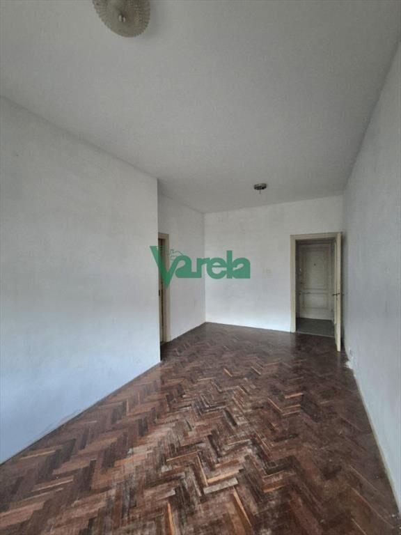 Venta apartamento planta baja con patio, 2 Cordon