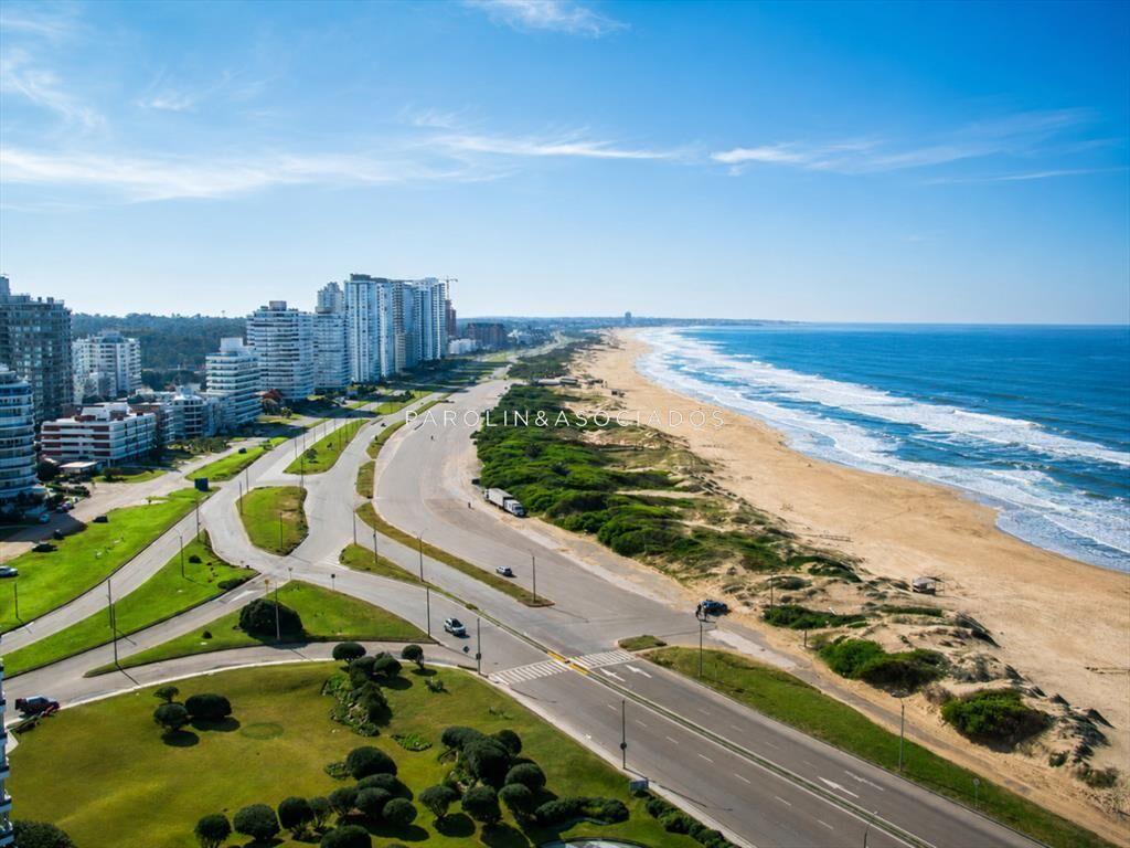 Venta Apartamento 3 dormitorios en Playa Brava,