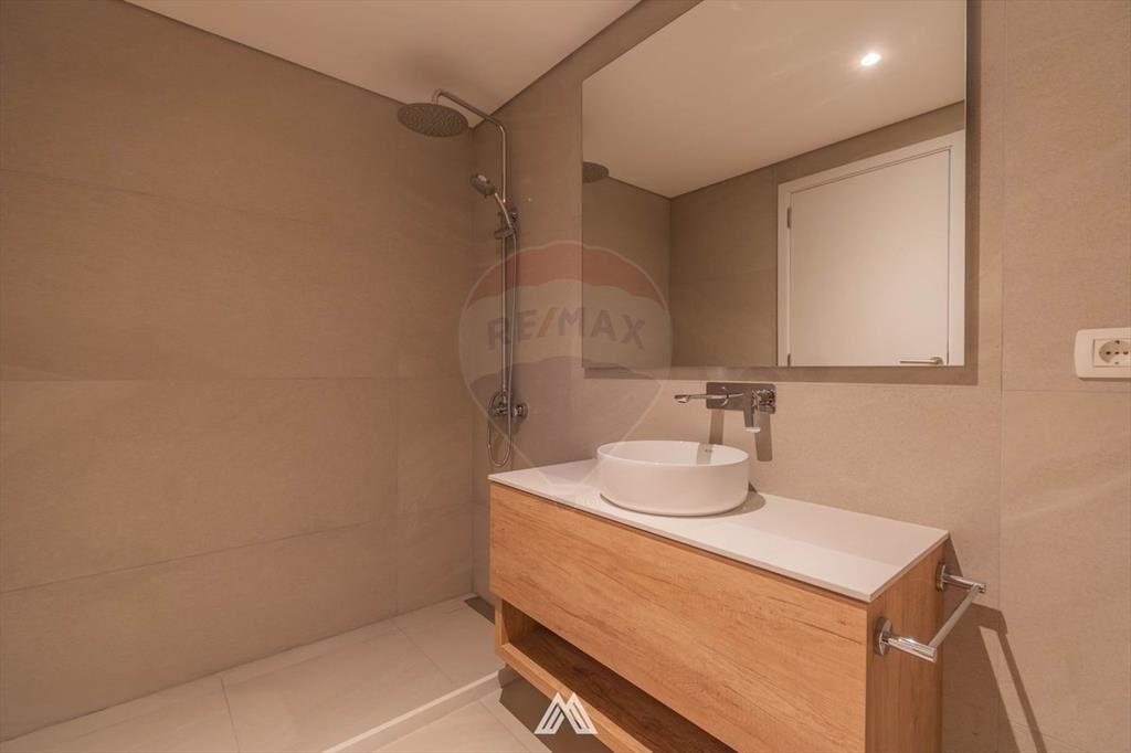 VENTA Apartamento 2 dorm EN POZO Lago Calcagno