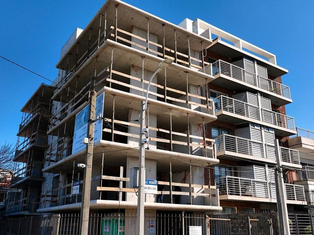 VENTA APARTAMENTO A ESTRENAR 1 DORMITORIO BUCEO