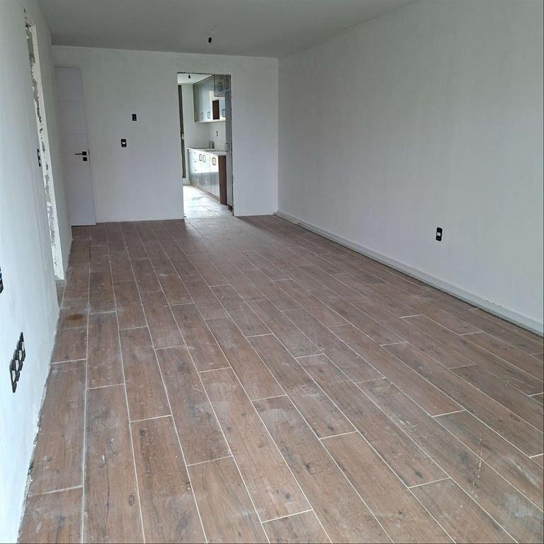 VENTA DE APARTAMENTO MALVIN 2 DORMITORIOS CON PATIO- ENTREG
