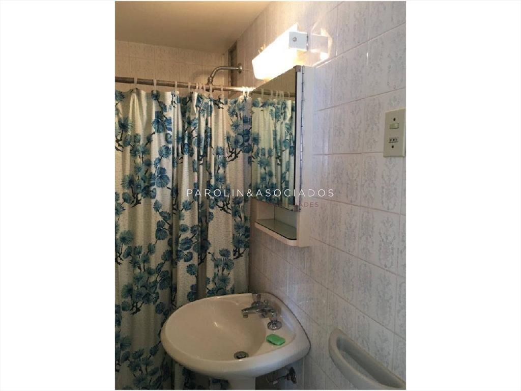 Apartamento en Peninsula, 3 dormitorios *