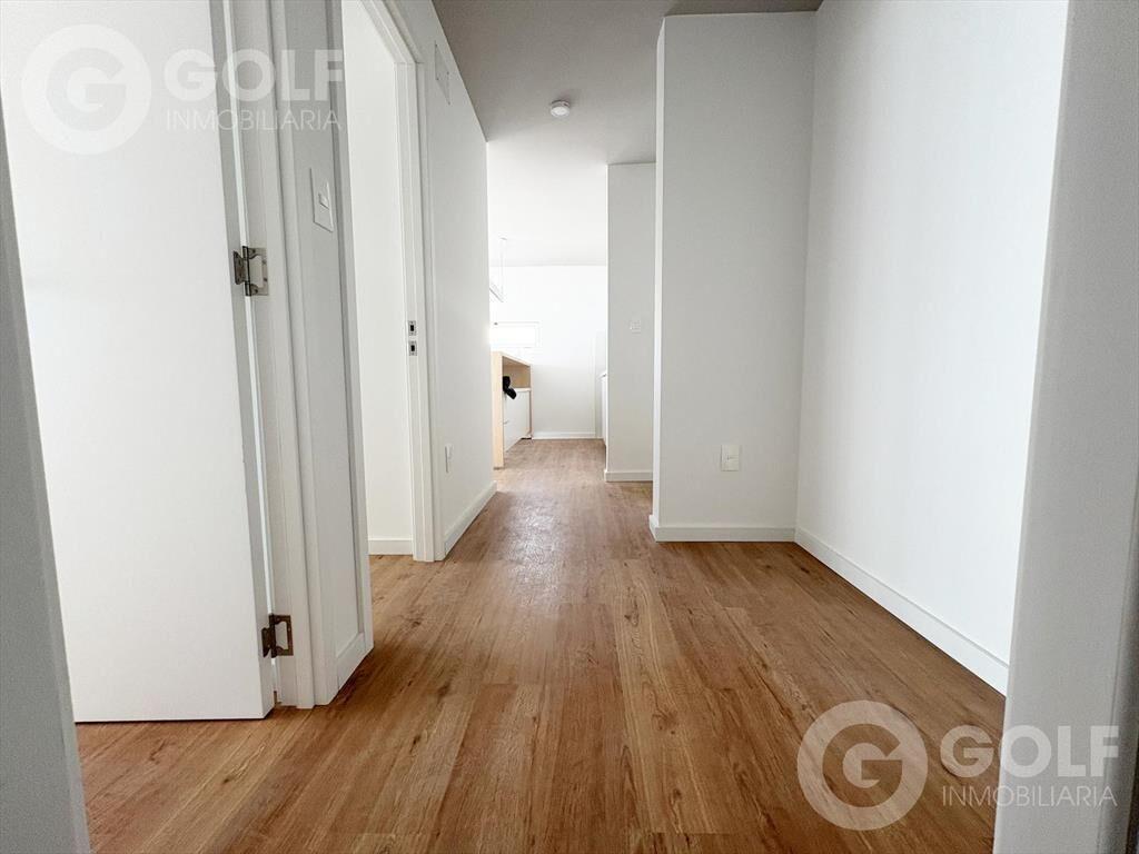 Venta con renta de apartamento 2 dormitorios en Cordón