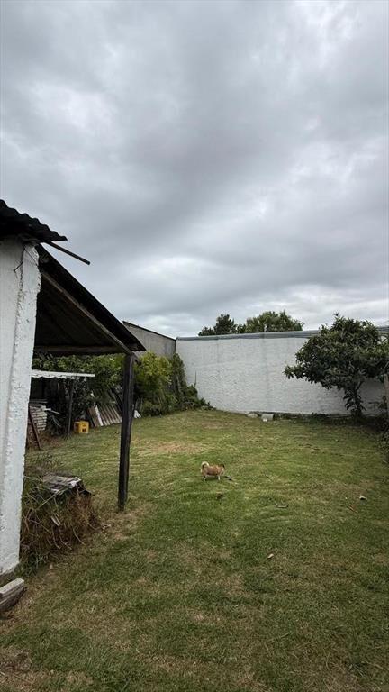 Venta tres casas en padrón único con cochera zona buceo