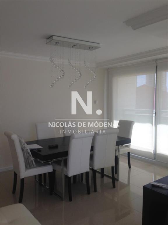 Apartamento en Alquiler de 2 dormitorios en Torre