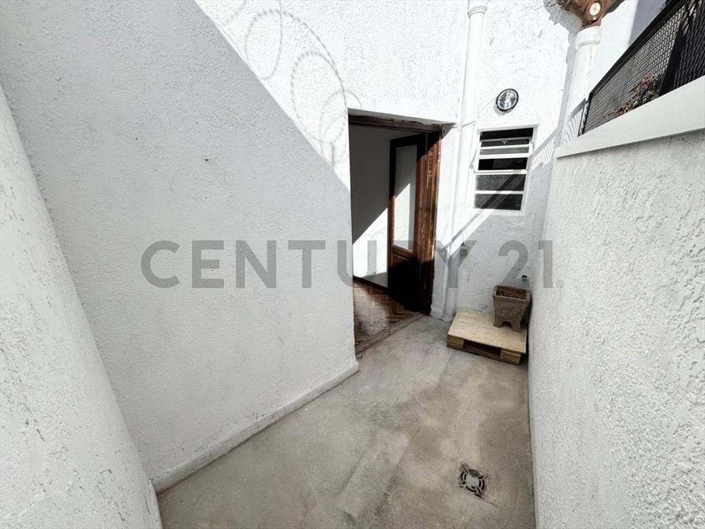 VENTA 2 DORMITORIOS CON RENTA EN BUCEO