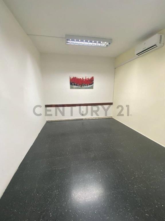 OFICINA Cordón Sur , 85 mt2, 3 oficinas pivadas,sala de r...