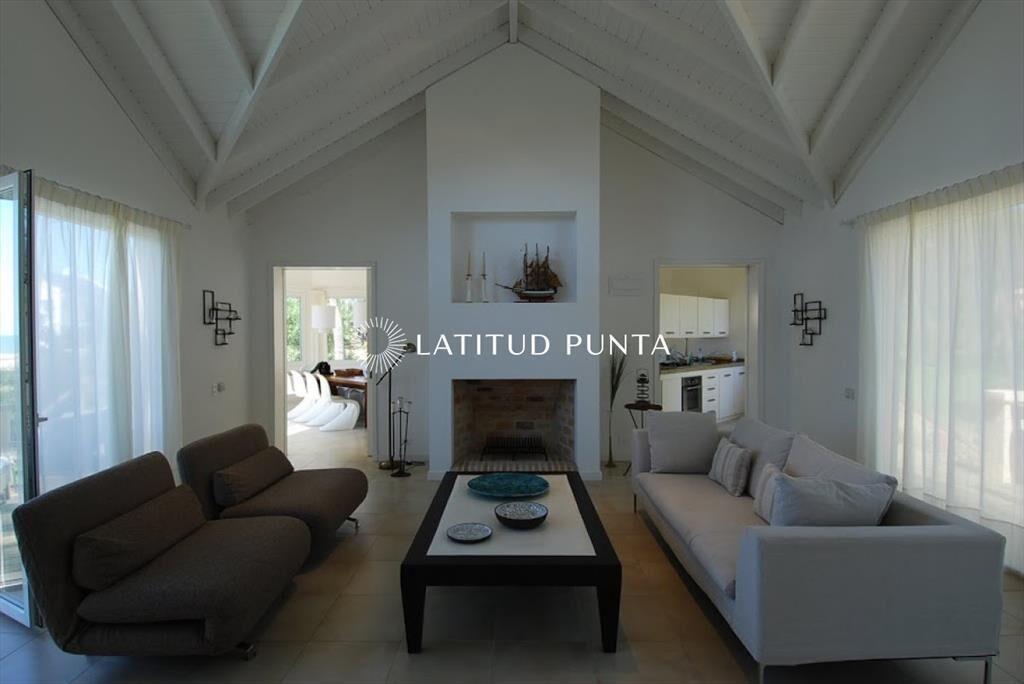 Casa de 5 dormitorios en Laguna Blanca Manantiales