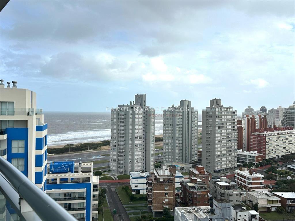 Apartamento en venta de 3 dormitorios en Forest
