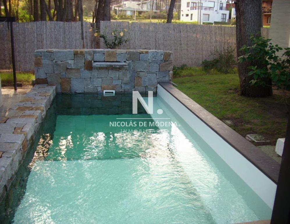 EsplÃ©ndida casa en Montoya