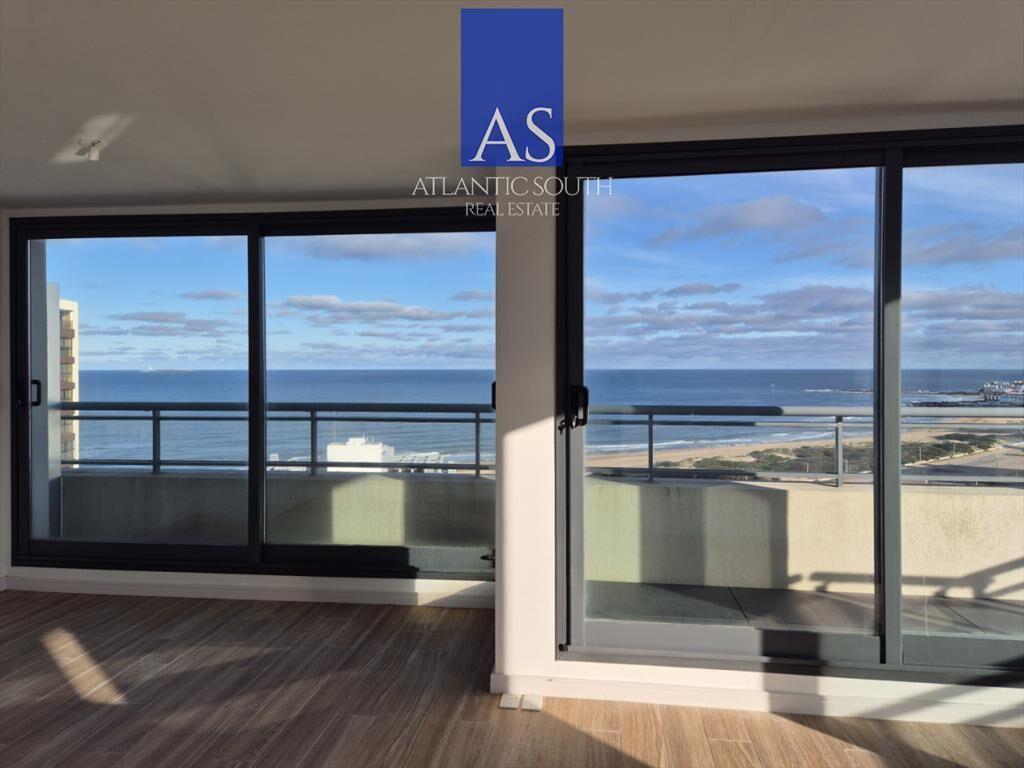 Apartamento de 2 dormitorios piso alto en Torre