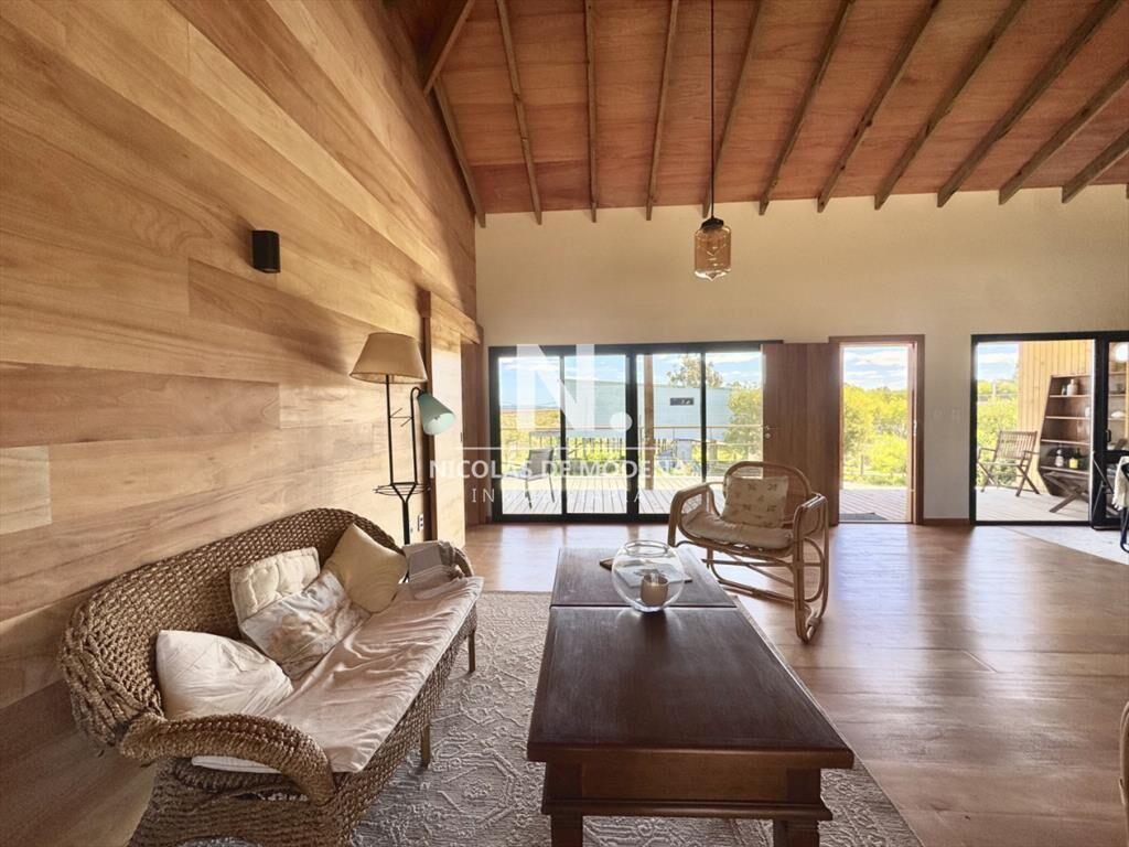 En venta casa de 3 dormitorios en El Tesoro, La