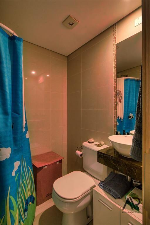 Apartamento en venta c/ cochera compartida en Malvin
