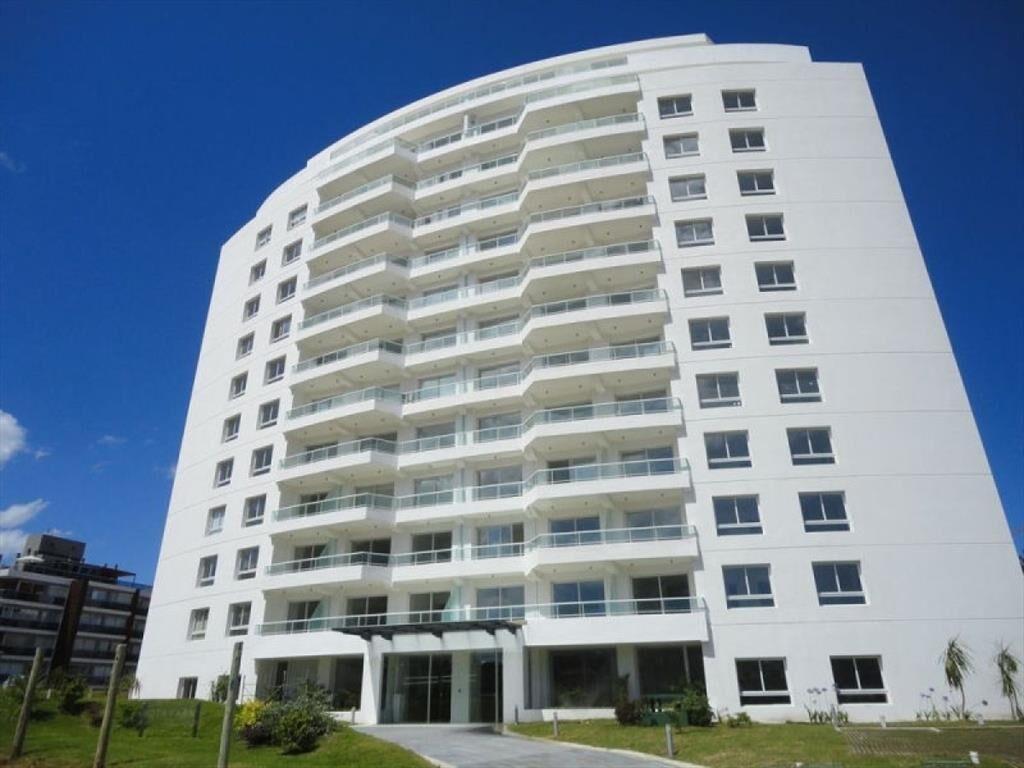 ALQUILER TEMPORARIO 1 DORMITORIO EDIFICIO BOTAVARA