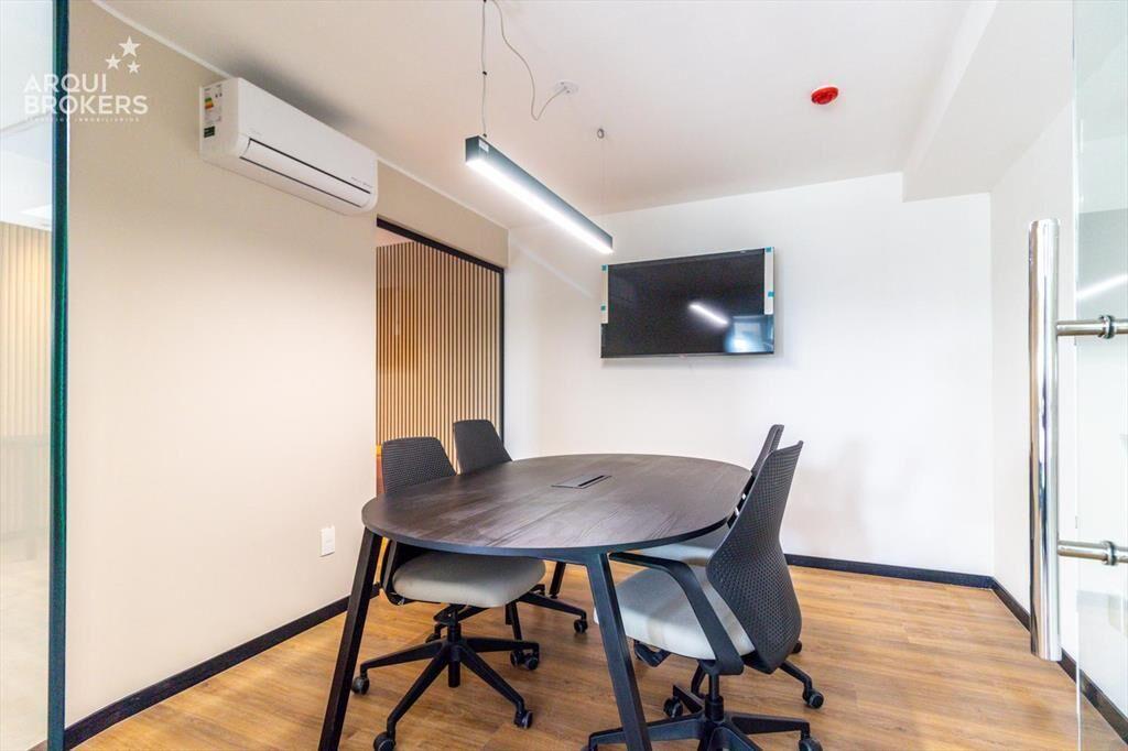 Apartamento de dos dormitorios en venta en Parque Batlle -