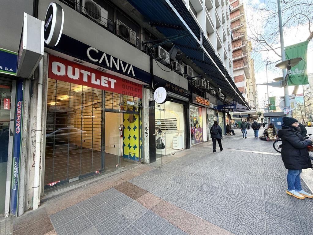 Alquiler Local comercial sobre 18 de julio . Centro