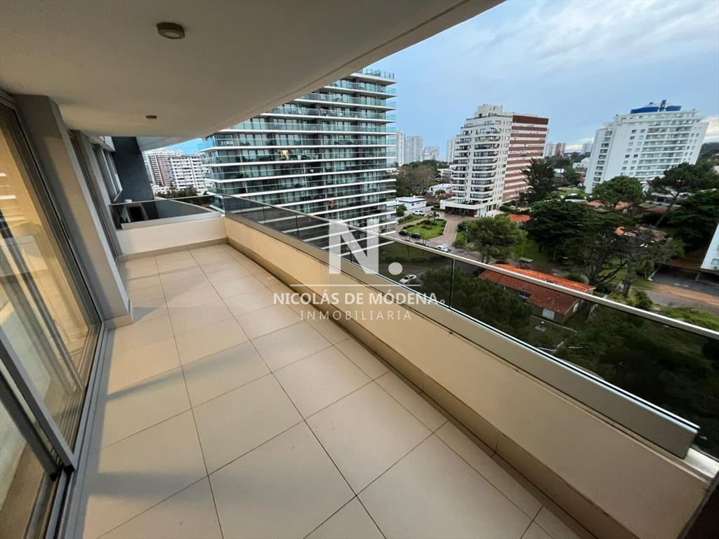 Apartamento en Venta de 3 dormitorios en Aidy ,