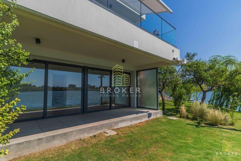Venta Apartamento Triplex 3 Dormitorios En