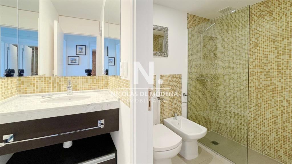 Vende apartamento de 2 dormitorios en Playa Punta