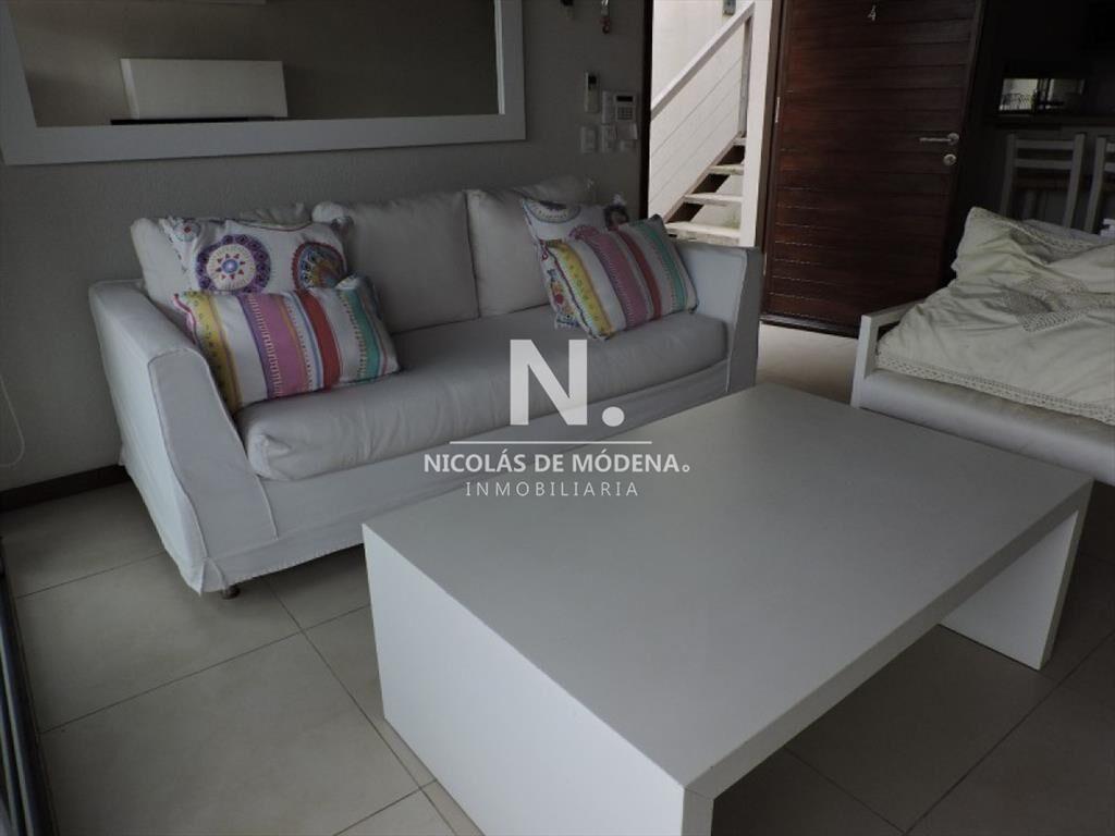 Apartamento en La Barra de 3 Dormitorios en venta