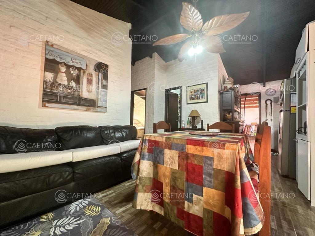 Venta de casa en Tio Tom, Punta Ballena a 50 del
