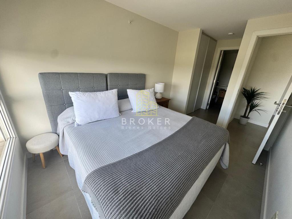 Venta apartamento 2 dormitorios Torre Greenlife Piso Alto