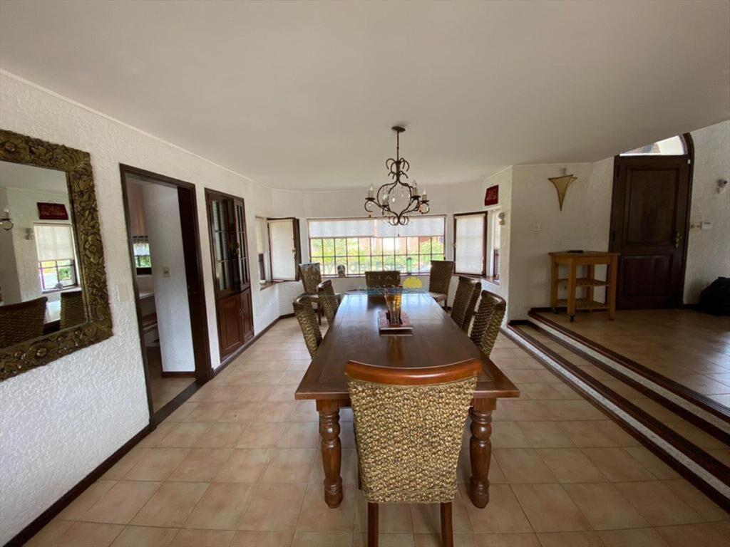 Casa en Venta de 5 dormitorios en Punta del este