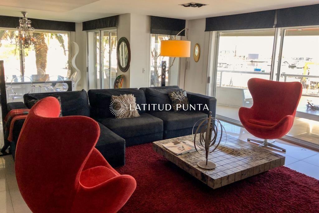 Puerto, Apartamento en venta en Espigon, tres mas