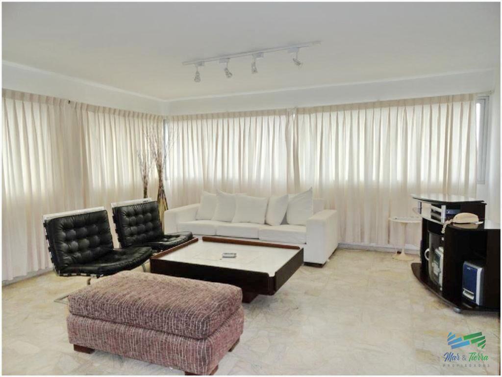 Apartamento en Peninsula, 3 dormitorios *