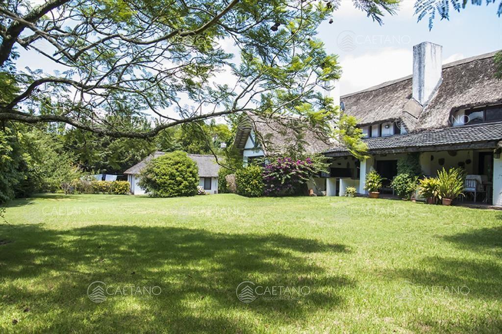 Casa de gran porte en Golf, Punta del Este
