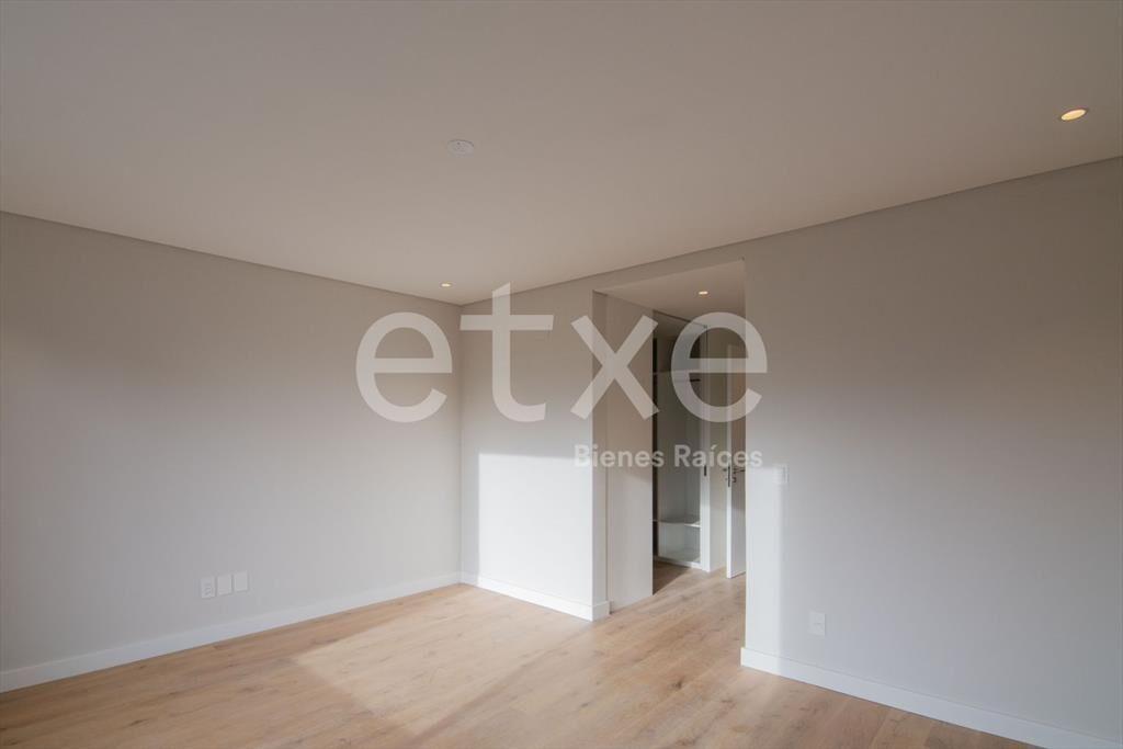 Venta de Casa Ph a Estrenar en San Nicolas...