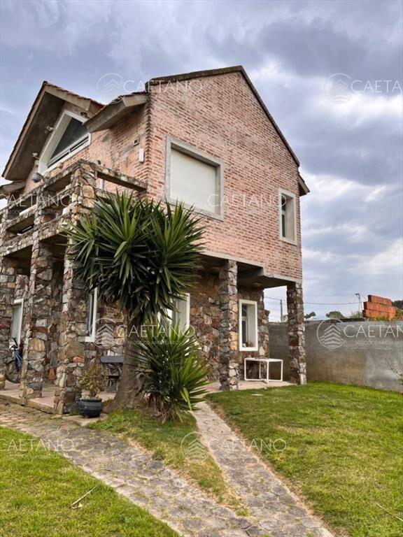 Hermosa casa en Balneario Buenos Aires a pasos